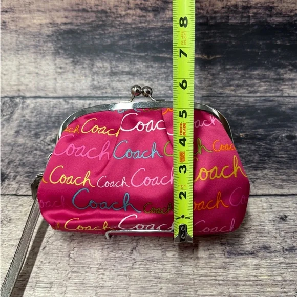 COACH Chelsea Script Framed Large Wristlet 43517 - Picture 13 of 13